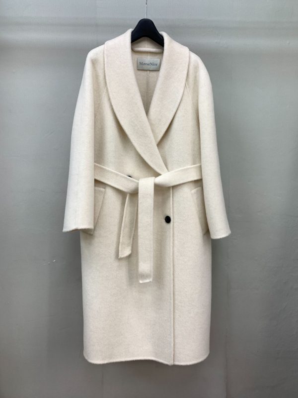 6965742f-2d7c-4efe-95f7-0da58c5b6a3b.jpg Long Double-faced Wool Coat With A Tie Closure