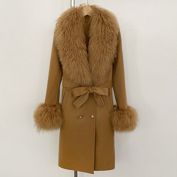 8d432aca-8d38-423f-a0f3-759940dcc57e.jpg Long Double-faced Wool Coat With A Shearling Collar
