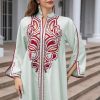 b24fc4aa-63f9-4951-8f18-206f30218980.jpg Muslim Middle East Embroidery Dress