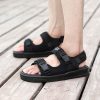 c7db174c-819c-453a-ae21-08f76ef5507f.jpg Sweat-proof Leisure Sports Outdoor Beach Shoes
