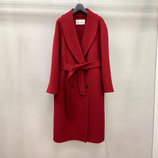 ed3112d2-f1b2-427f-8ef0-a7f91ead972d.jpg Long Double-faced Wool Coat With A Tie Closure