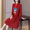 f3c1beec-4bb5-4404-8dc3-674c69e3db93.jpg Middle-aged Mother's Red Dress Spring